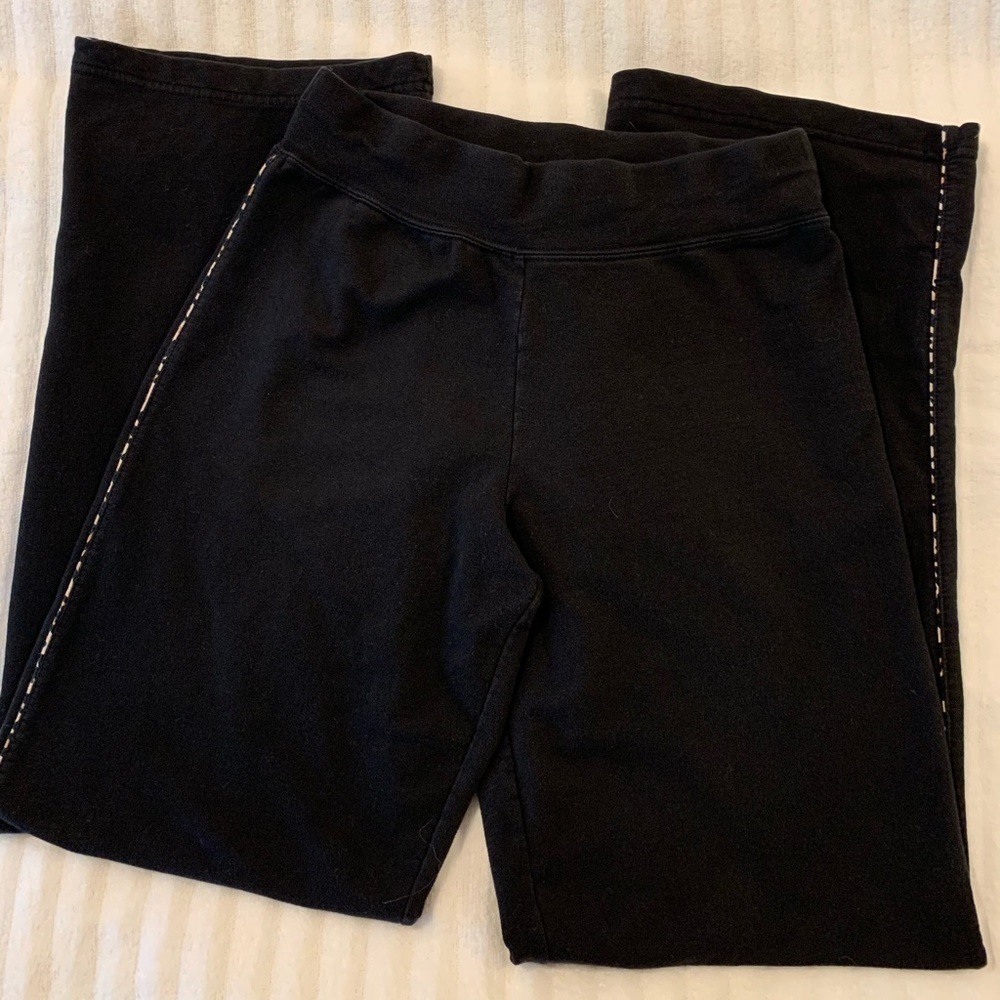 JNY Jones New York Black Cotton/Elastane Sweats.​​​​​​​​​​​​​​​​​​​​